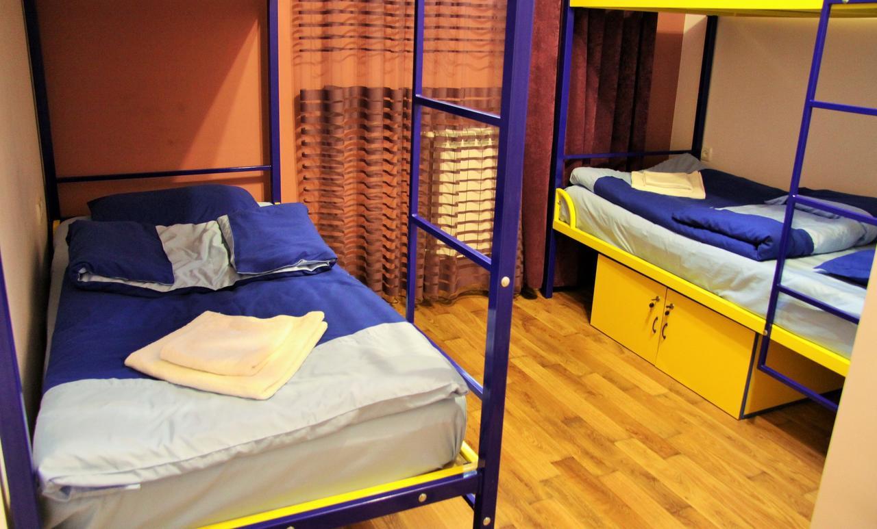 Shat Lav Hostel Erivan Exterior foto