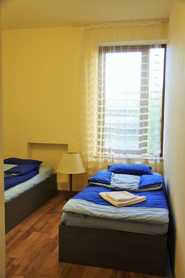 Shat Lav Hostel Erivan Exterior foto