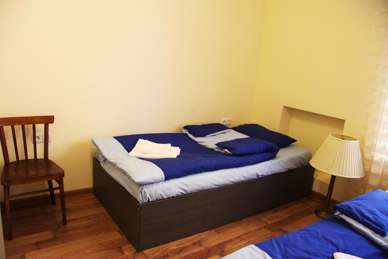 Shat Lav Hostel Erivan Exterior foto