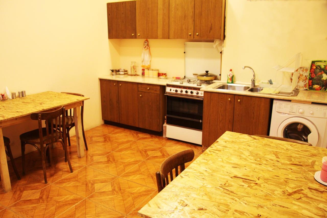 Shat Lav Hostel Erivan Exterior foto