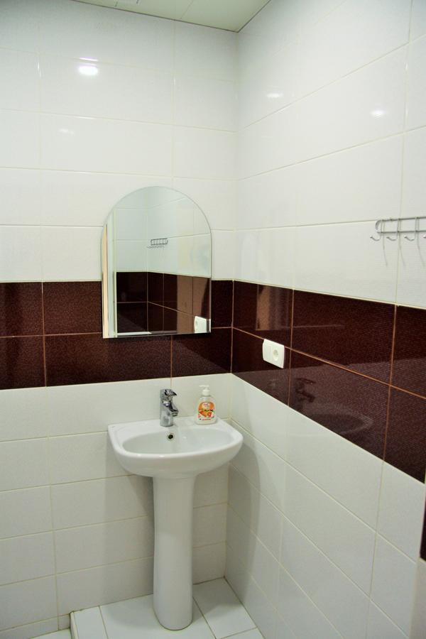 Shat Lav Hostel Erivan Exterior foto