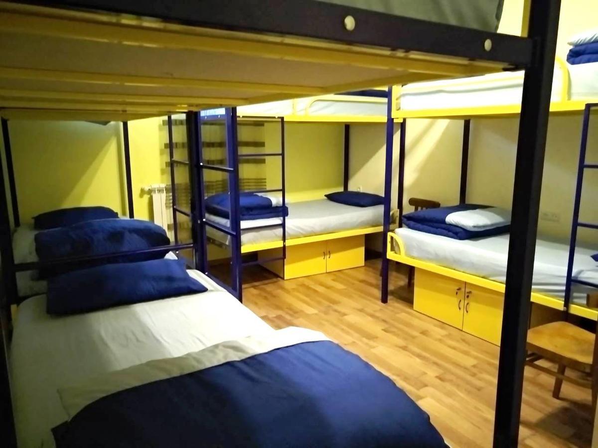 Shat Lav Hostel Erivan Exterior foto