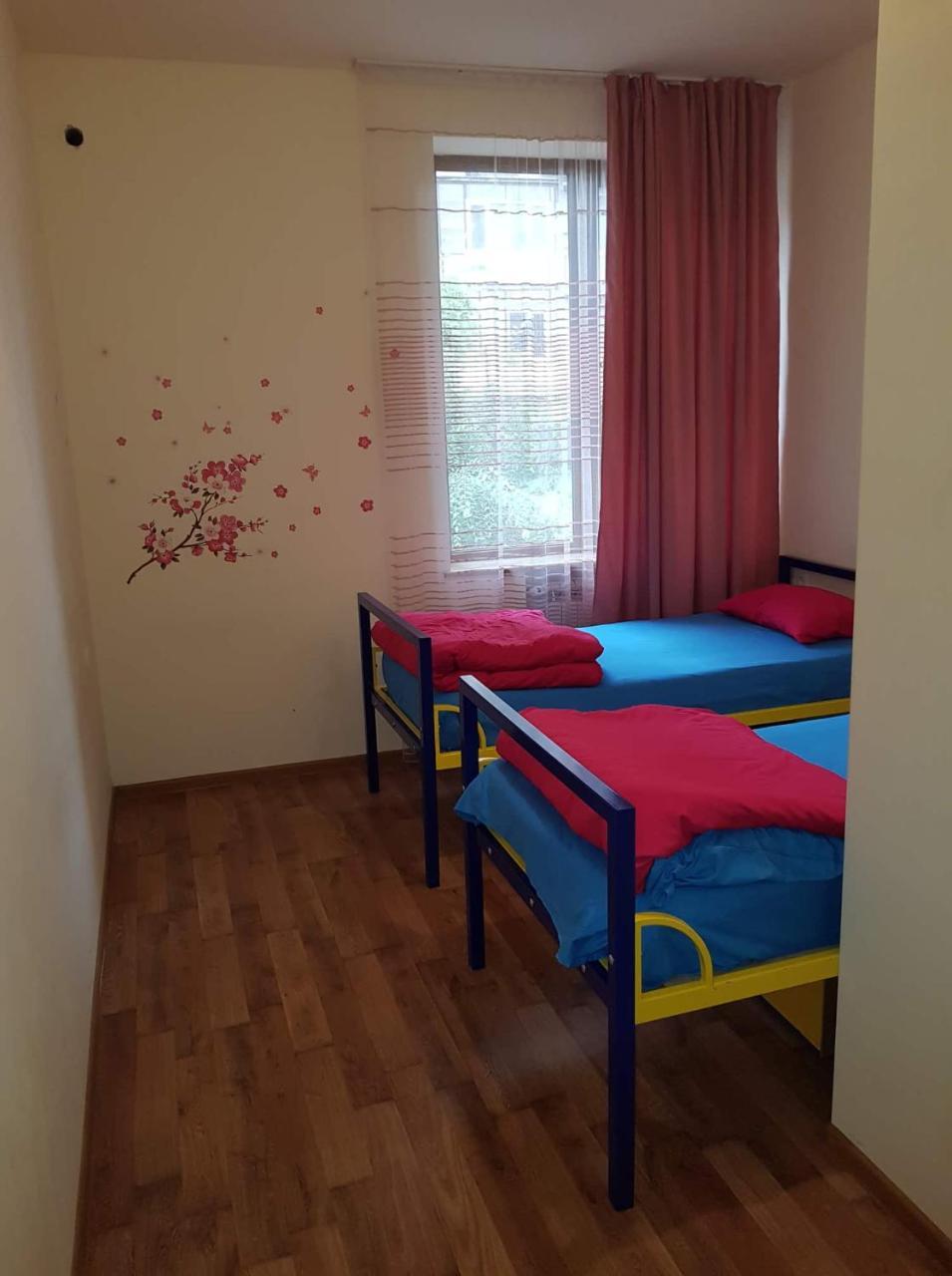 Shat Lav Hostel Erivan Exterior foto